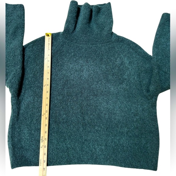 & Other Stories | Cozy Green Alpaca Wool Blend Turtleneck Sweater, Size Large - Picture 6 of 9